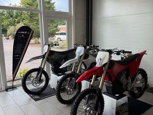 STARK VARG EX NEUFAHRZEUG 80 PS