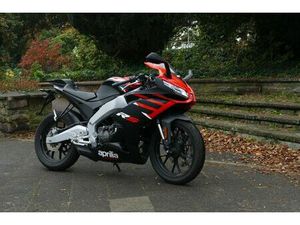 APRILIA RS 125 MIT WERKSGARANTIE