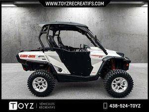 2015 CAN-AM COMMANDER XT 1000 DPS SEULEMENT 2526 KM !