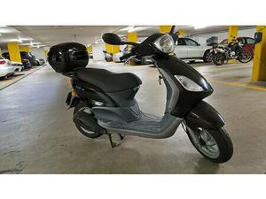 PIAGGIO FLY 125 CANTON ZURICH -