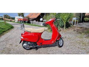 VESPA LX125 CANTON LUCERNE -