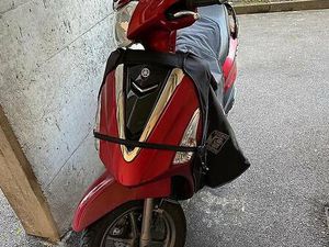 SCOOTER YAMAHA