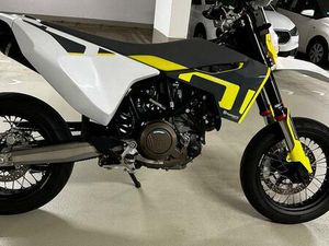 HUSQVARNA 701 SEHR GEPFLEGT UNFALLFREI