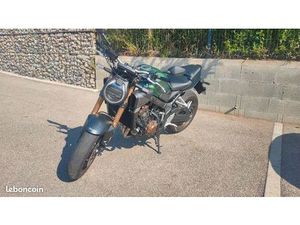 HONDA CB650R E-CLUTCH