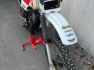 125 YZ YAMAHA