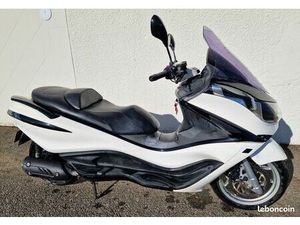 PIAGGIO X 10 125 - ABS-ASR