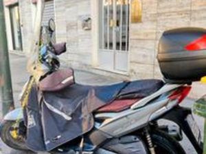 SCOOTER KYMCO AGILITY 125I 2020,TUCANO,GUANTI,ETC