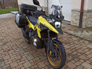 SUZUKI V-STROM 1050 XT