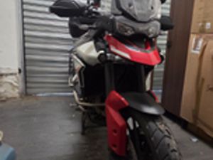 TRIUMPH TIGER 900 GT ARAGON EDITION