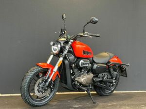 QJ MOTOR SRV 12 125 ABS 2-ZYLINDER CHOPPER NEU