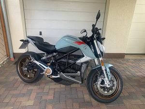 ZERO SR/F PREMIUM ZF15,6