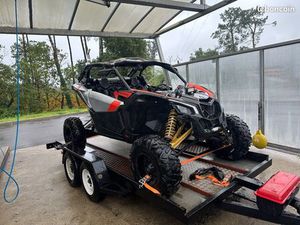 CAN AM MAVERICK X3 XRS