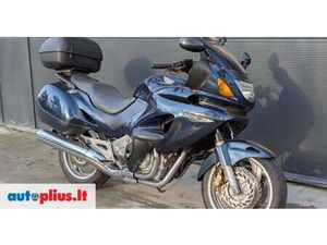 HONDA NTV 650 CC, TOURING / SPORT TOURING