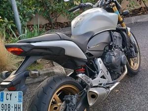 HONDA HORNET 600 ANNEE 2013