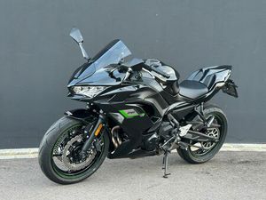 KAWASAKI NINJA 650 SPORT