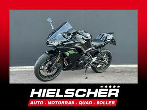 KAWASAKI NINJA 650 SPORT VORFÜHRFAHRZEUG NUR 395 KM