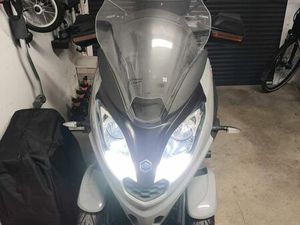 PIAGGIO MP3 300 HPE