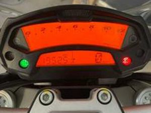 DUCATI MONSTER 696 PLUS