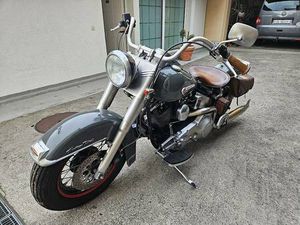 HARLEY DAVIDSON FLSTC DUNKELGRAU CANTON ZOUG -