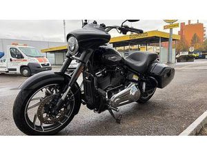 HARLEY-DAVIDSON FLSB STREET GLIDE MIT JECKILL & HYDE CANTON ZURICH -