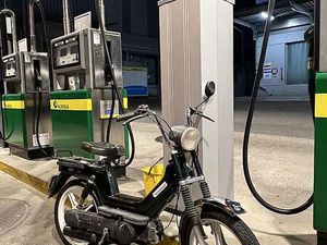 PIAGGIO SI MOFA TÖFFLI CANTON BERNE -