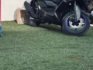 YAMAHA - XMAX 125