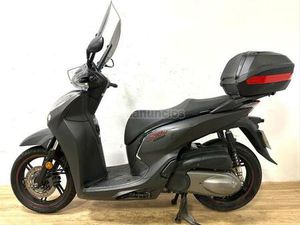 HONDA - SCOOPY SH300I