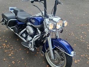 HARLEY-DAVIDSON FLHRC ROAD KING CLASSIC