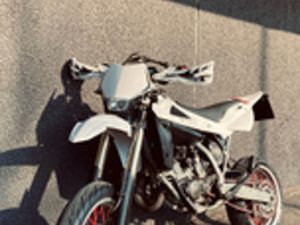 HUSQVARNA SM 125
