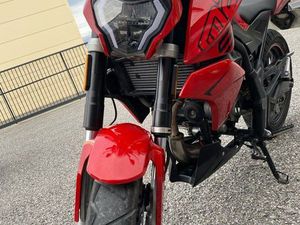 VEND MOTO 50 À BOÎTE
