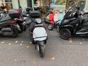 PIAGGIO ZIP 50 4T