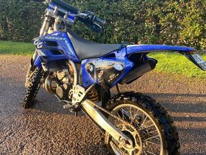 MOTO ENDURO 300 GAS GAS