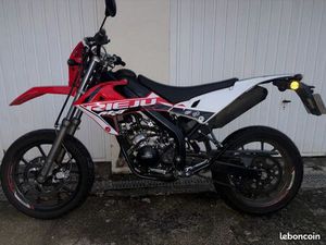 RIEJU MRT 50 SM ANNÉE 2023 NEUVE
