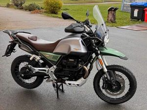 MOTO GUZZI V85 TT