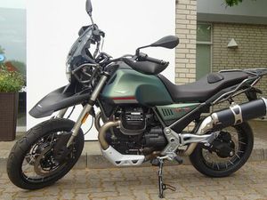 MOTO GUZZI V85 TT