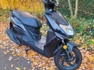 SYM ORBIT 3 - SCOOTER TE KOOP! 50CC GEEL KENTEKEN — SCOOTERS | SYM — MARKTPLAATS