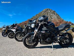 TRIUMPH SPEED TRIPLE 1050 ABS