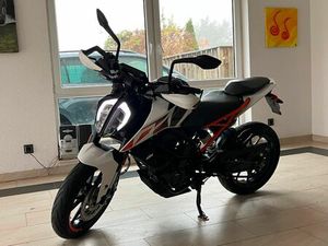 KTM 125 DUKE MIT ABS