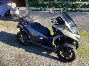 SCOOTER QUADRO 4