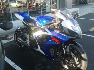 GSXR 750