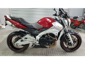 SUZUKI - GSR 600