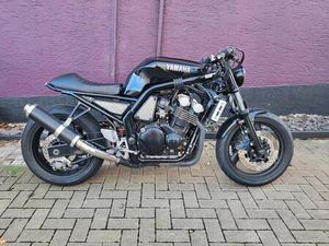 YAMAHA FAZER CAFERACER FIGHTER TAUSCH