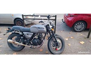 VENDS MOTO ORCAL SIRIO 125 AVEC ÉQUIPEMENTS EN OPTION