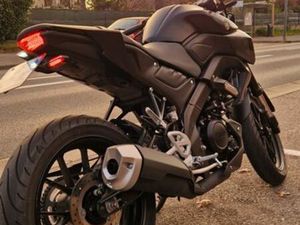 VENTE MOTO MT 125 TECH BLACK