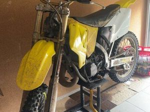 125 RM 2003