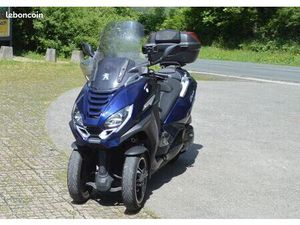 SCOOTER PEUGEOT MÉTROPOLIS