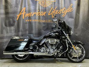 ② HARLEY-DAVIDSON TOURING TOURING STREET GLIDE CVO FLHXSE3