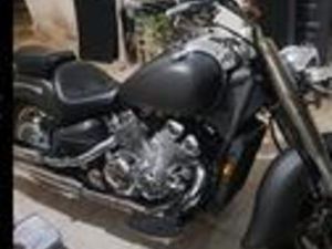 YAMAHA XVS 1300 CUSTOM - 1996