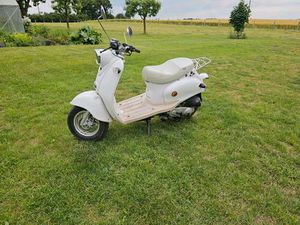 NOVA MOTORS RETRO STAR 50 MOTORROLLER