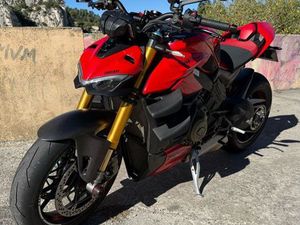 DUCATI STREETFIGHTER V4S